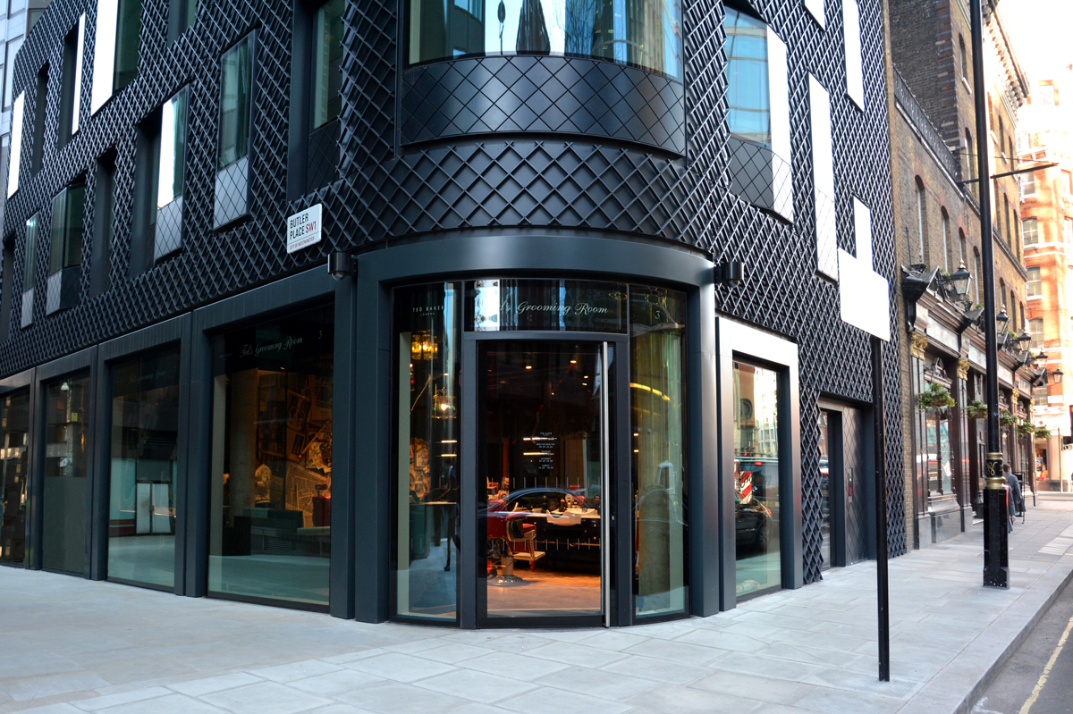 Ted Baker Grooming 3