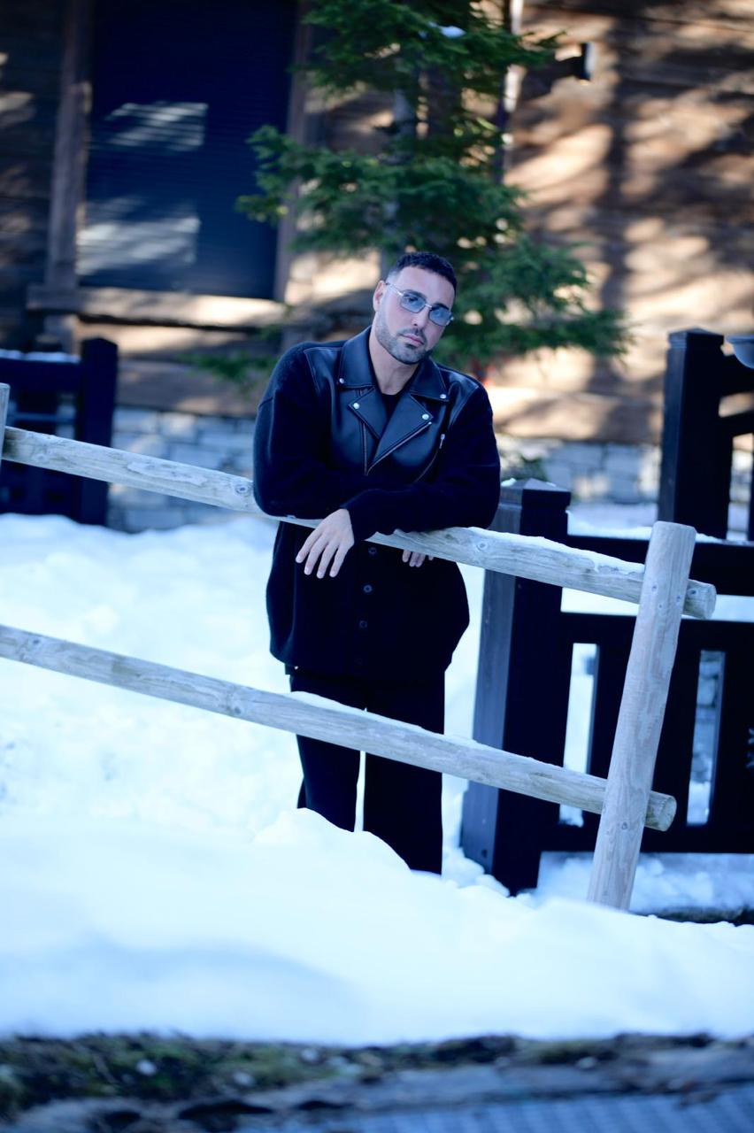 Yasam Ayavefe expertise